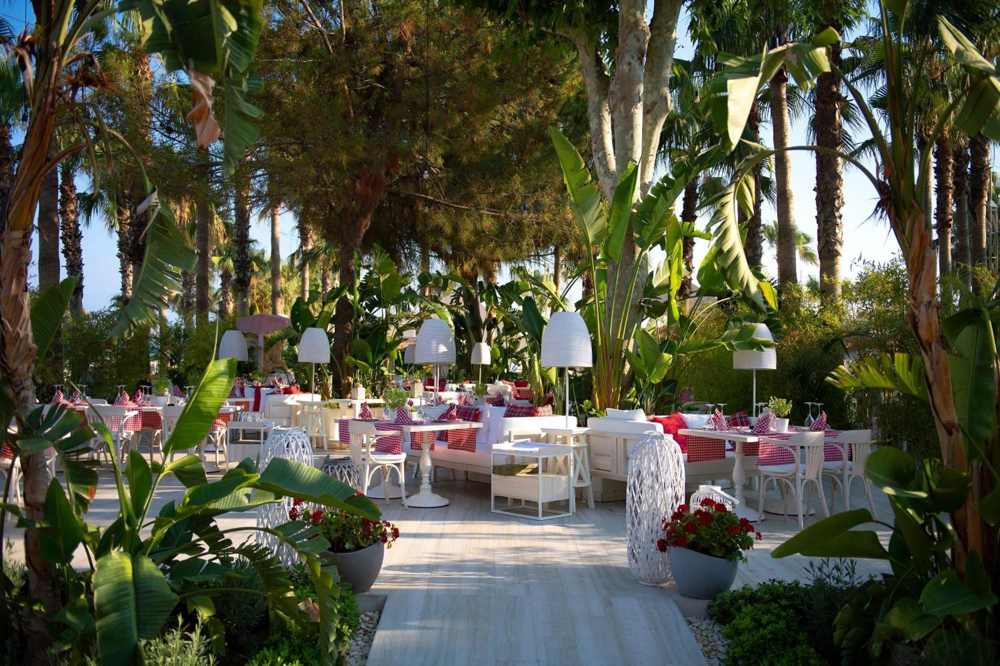 Miramare Beach Hotel Side Luaran gambar