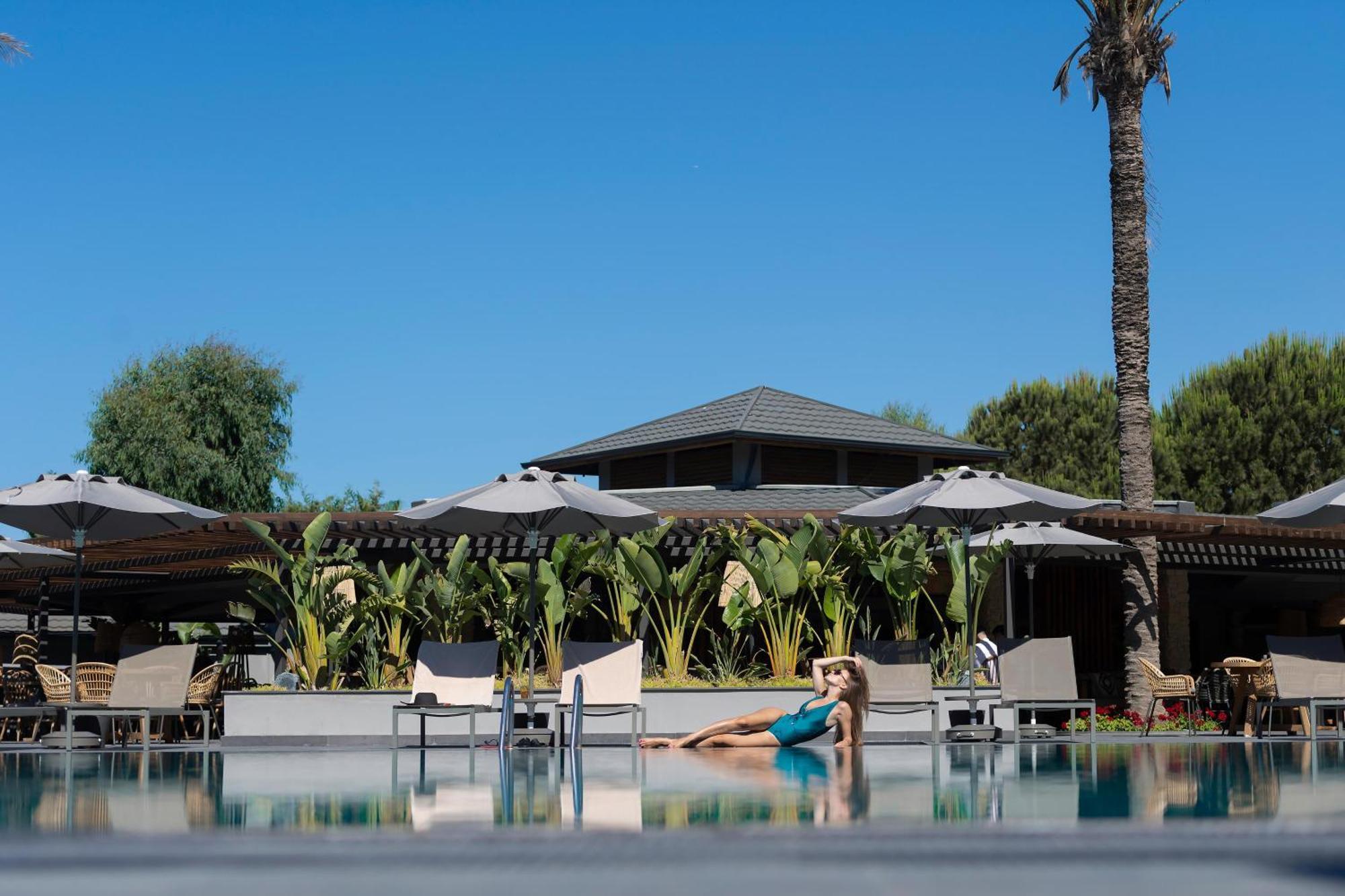 Miramare Beach Hotel Side Luaran gambar